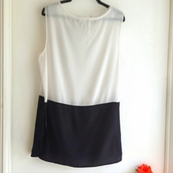 Attitude | Black White Sleeveless Blouse - Picture 2 of 7